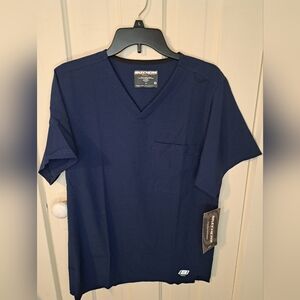 Skecthers scrub‎ top brand new men small